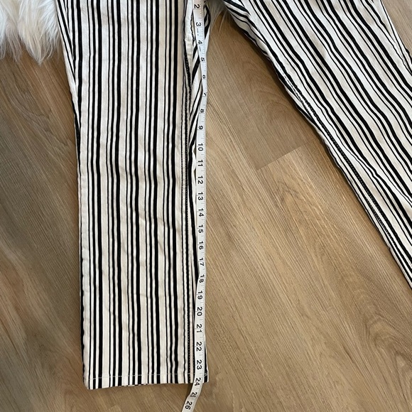 URBAN Outfitters Striped Ankle Jeans - Picture 13 of 15